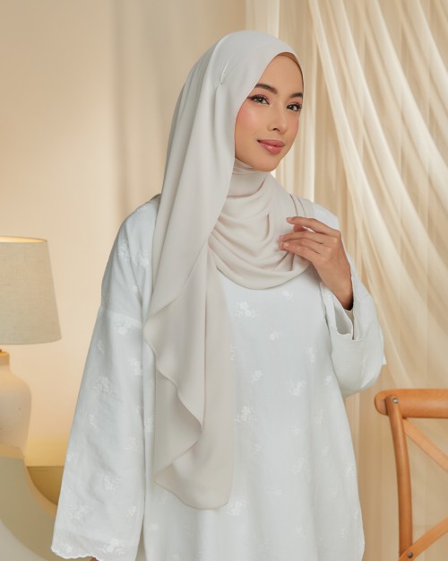 Hari Shawl - Cannoli Cream