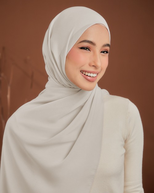 Willow Shawl - Classic Beige