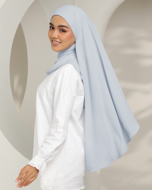 Hari - Pastel Blue (Chinstrap)