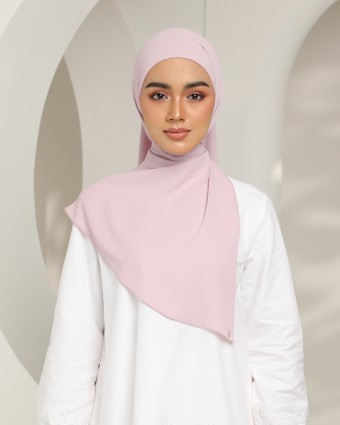 Hari - Sheer Pink (Chinstrap)